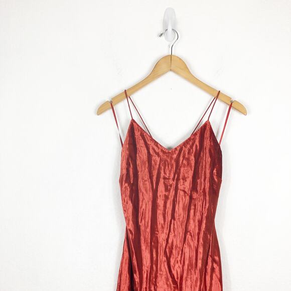 Mestiza New York Mara Red Rust Velvet Slip Open Back Cross Strap Gown Medium - Picture 4 of 13